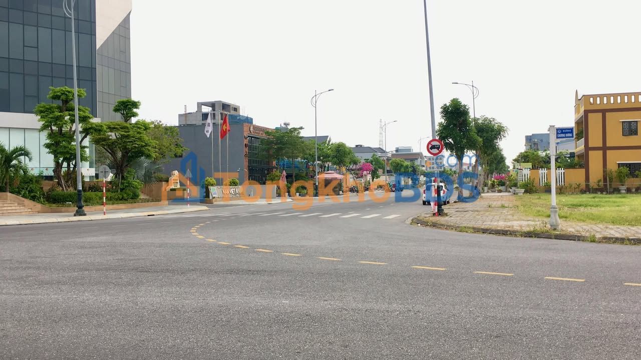 Đất nền Bùi Tá Hán Tam Kỳ 245m² 3 tỷ - Sổ đỏ chính chủ