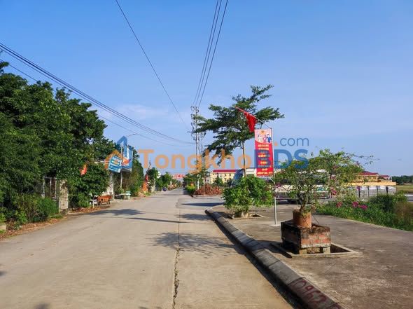 Đất nền Xã Văn Lý 127m² giá 2 tỷ - Đường to ô tô