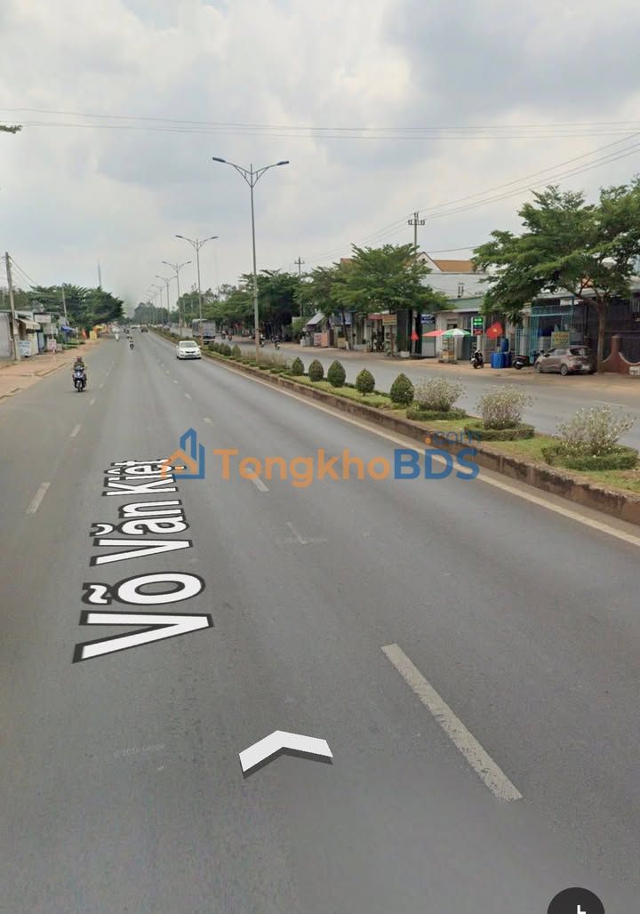 Nhà mặt tiền Võ Văn Kiệt Buôn Hồ 215m² 4.7 tỷ - Chính chủ bán