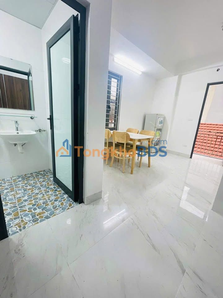 Căn hộ Ngõ 421 Xuân Đỉnh 35m² 5.2 triệu - An ninh 24/7