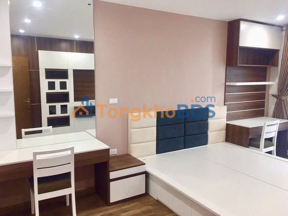 Căn hộ Goldmark Bắc Từ Liêm 162m² - Full nội thất cao cấp