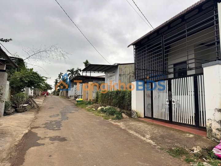 Đất nền Ngô Thị Nhậm Krông Pắc 200m² 2.3 tỷ - Đường ô tô