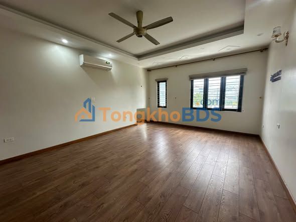 Văn phòng Simco Vạn Phúc 70m² 7tr - Sẵn sàng làm việc