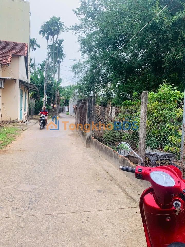 Đất nền Nghĩa Lộ 180m² giá 1.99 tỷ - Sổ đỏ chính chủ