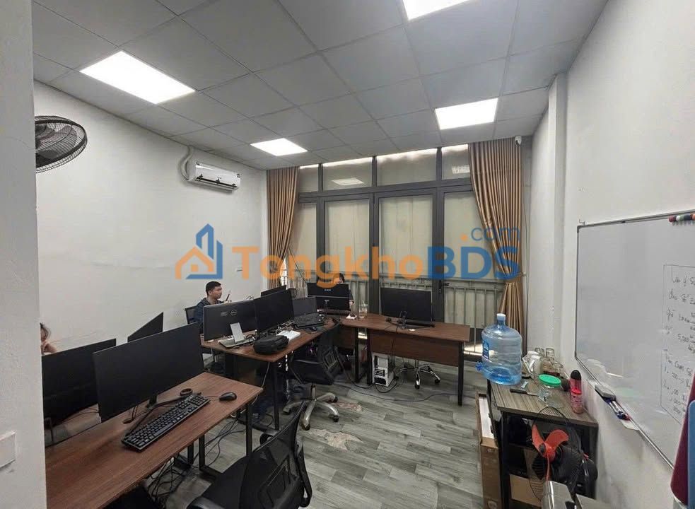Nhà phố Trần Cung 32m² 12 triệu/tháng - Cho thuê ngay