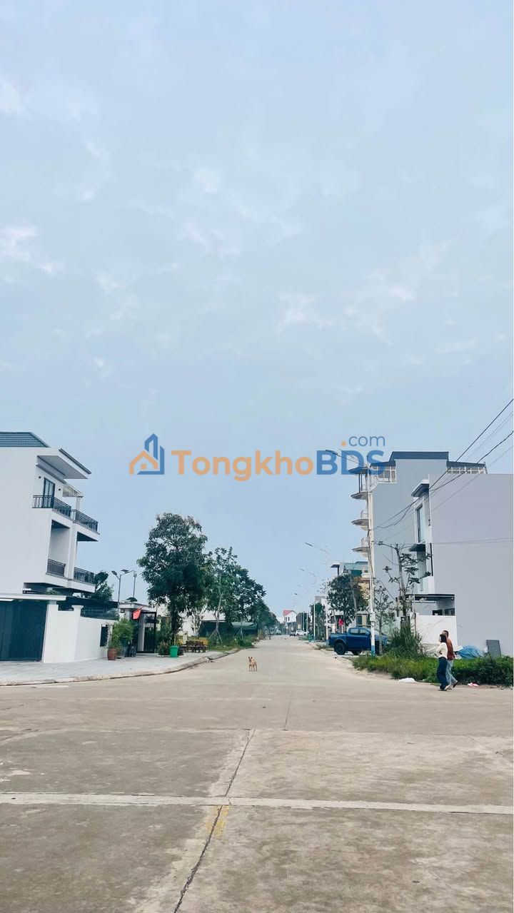 Đất nền Hải Yên Móng Cái 100m² 3 tỷ - Sổ đỏ chính chủ