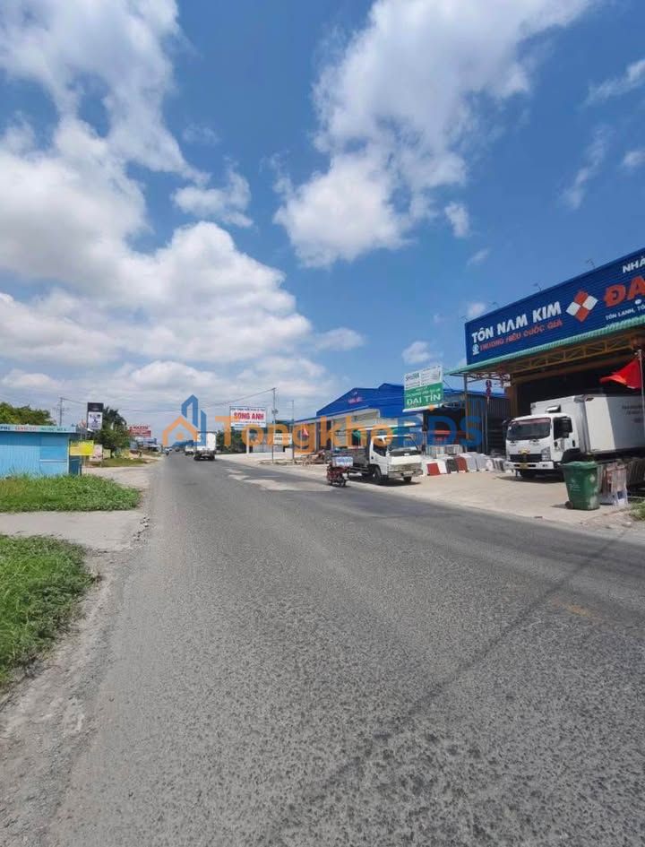 Đất nền Quốc lộ 1A Vĩnh Lợi 250m² 1.8 tỷ - Đường to ô tô