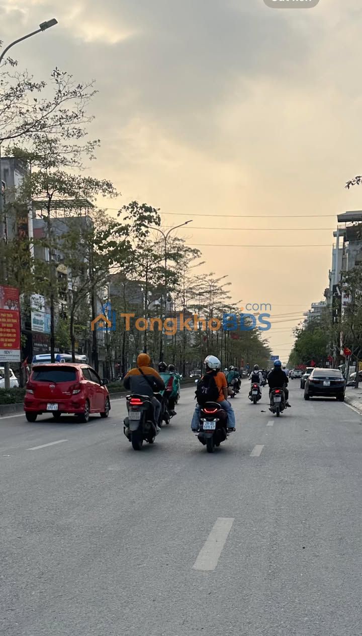 Đất nền Phùng - Đan Phượng 70m² 9 tỷ - Đường to ô tô