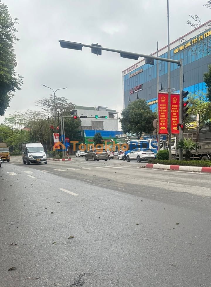 Nhà phố Đan Phượng QL32 120m² 1 tỷ - Mặt tiền kinh doanh