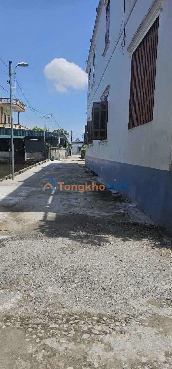 Đất nền Thượng Hiền Kiến Xương 81m² 400 triệu - Đường ô tô tải