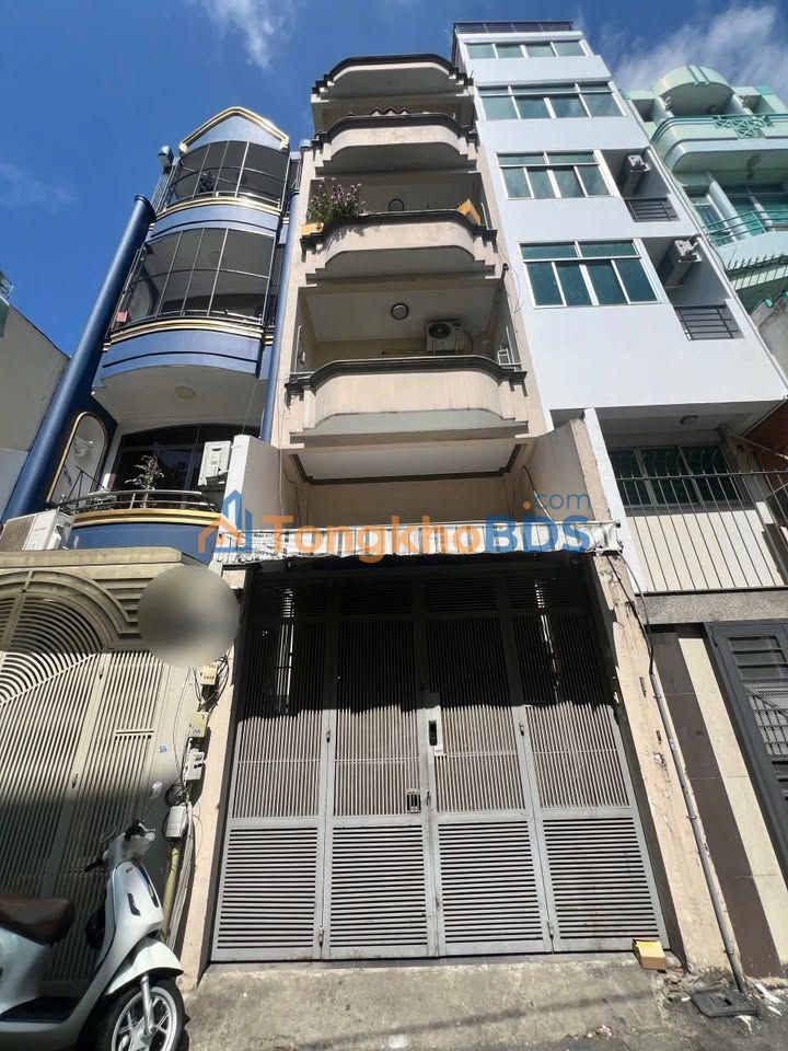 Nhà mặt tiền Huyền Quang Q1 20.5 tỷ - Ô tô vào tận nhà