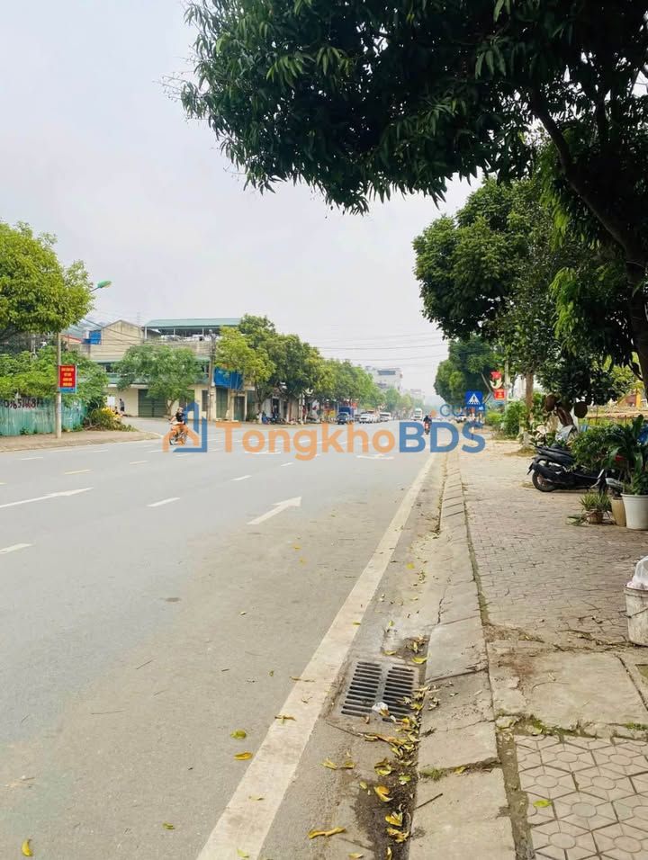 Nhà Trần Phú Lục Yên 100m2 3.89 tỷ - Vị trí đẹp kinh doanh