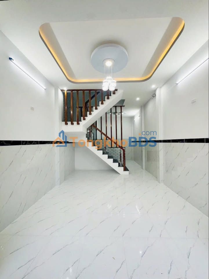 Nhà hẻm 808 Trần Hưng Đạo 32m² 2.499 tỷ - Chính chủ ở ngay