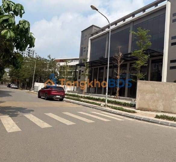 Đất Tái định cư Giang Biên 90m² - Sổ đỏ chính chủ