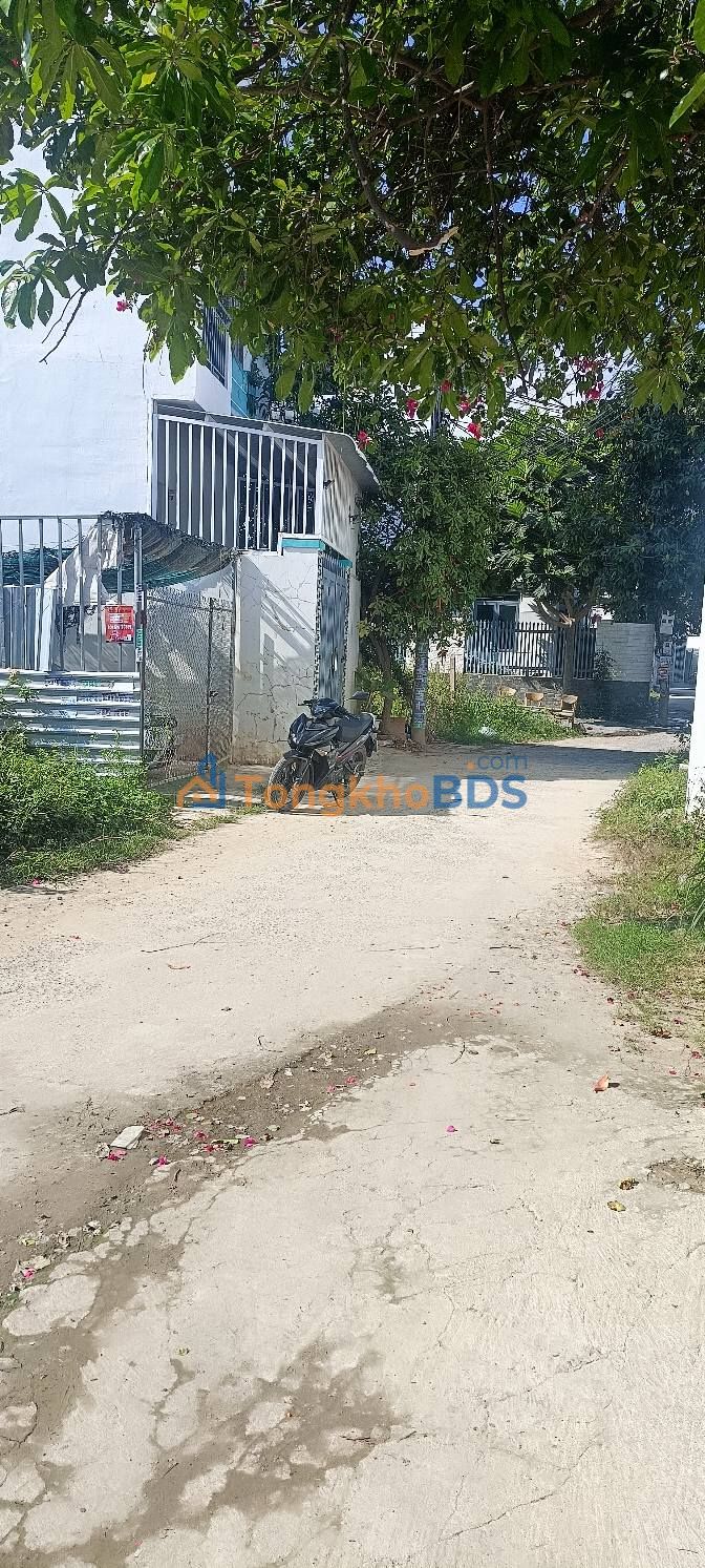 Đất nền Nha Trang 102m² giá 3,1 tỷ - Sổ đỏ chính chủ