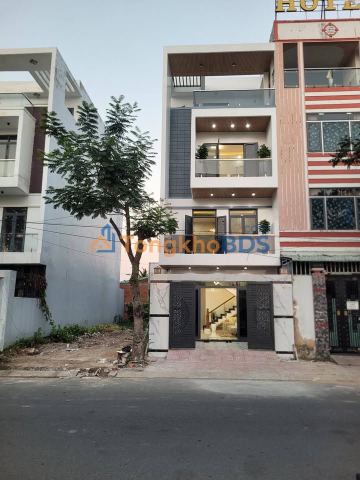 Nhà Đường số 9 Hòa Thành 110m² 5.5 tỷ - Full nội thất