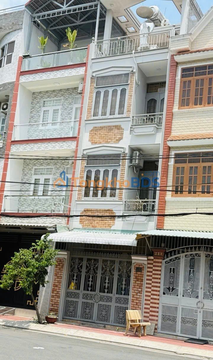 Nhà 4 tầng KDC Cao Lỗ Q8 64m² 10.8 tỷ - Chính chủ bán