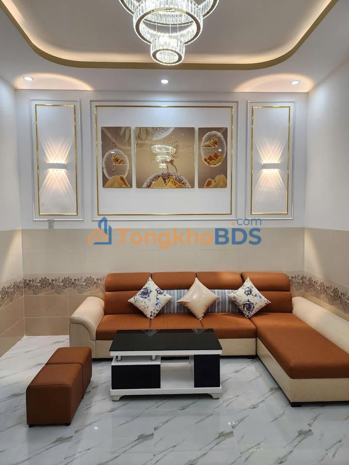 Nhà mặt tiền Tăng Bạt Hổ Rạch Giá 90m² 1.88 tỷ - Ô tô sân