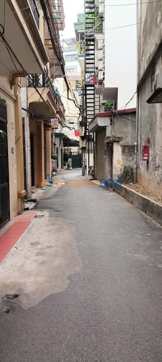 Nhà Xuân La 65m² giá 17.3 tỷ - Ô tô vào tận nhà