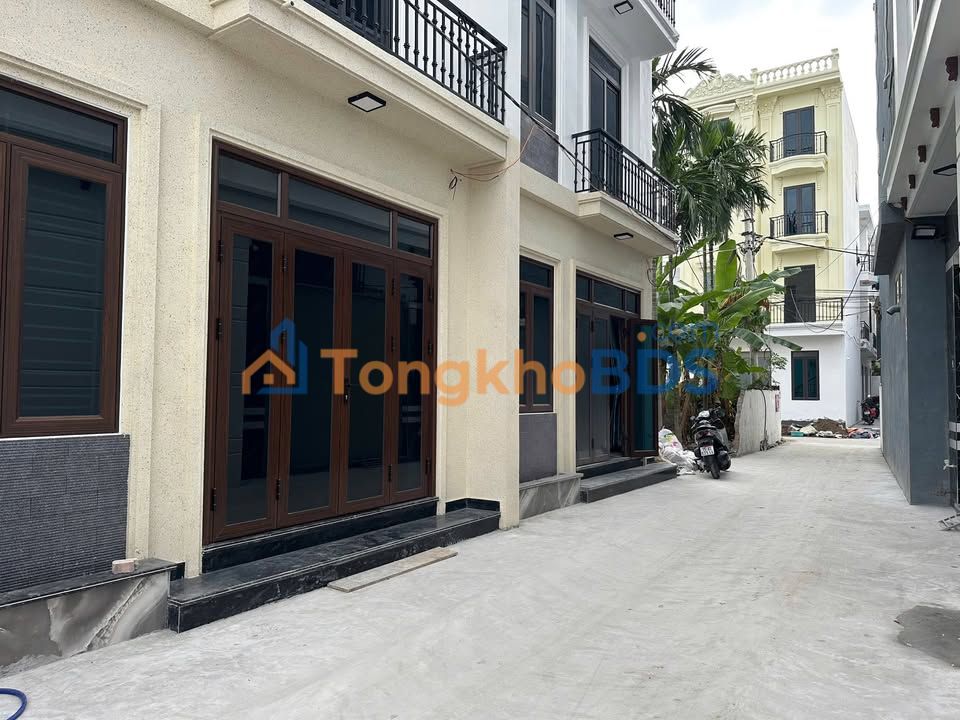 Nhà riêng Ngõ Xuân Biều 52m² 2,65 tỷ - Ô tô vào nhà