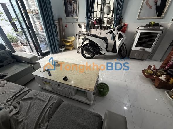 Nhà Trường Thọ Thủ Đức 70m² 4.2 tỷ - Sẵn sàng ở ngay