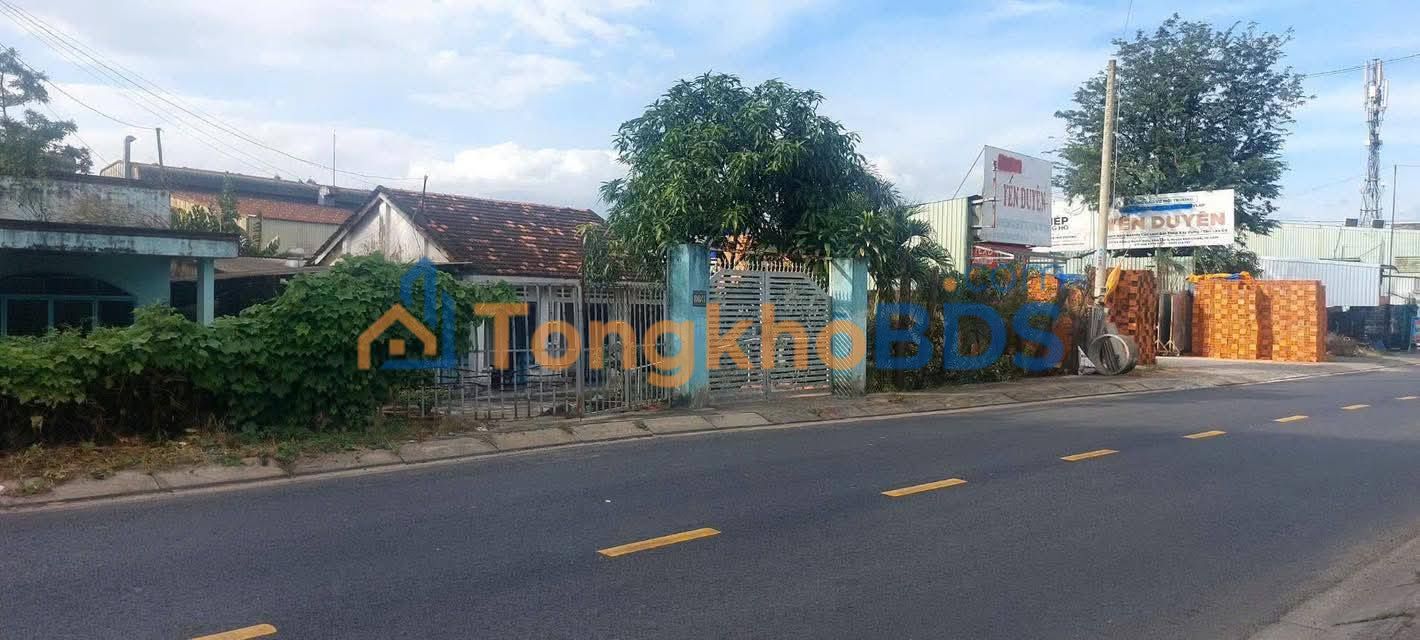 Nhà riêng Dương Công Khi Bà Điểm 115m² giá 3.9 tỷ - Ô tô vào tận nhà