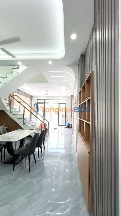 Nha rieng Giang Dien Trang Bom 109m2 - Chinh chu ban