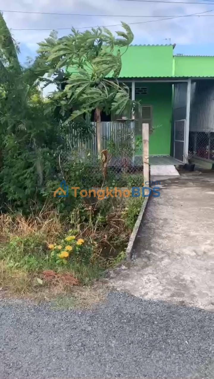 Nhà mặt tiền Bình Tây, Tiền Giang 102m²/550 triệu - Ô tô vào tận nhà