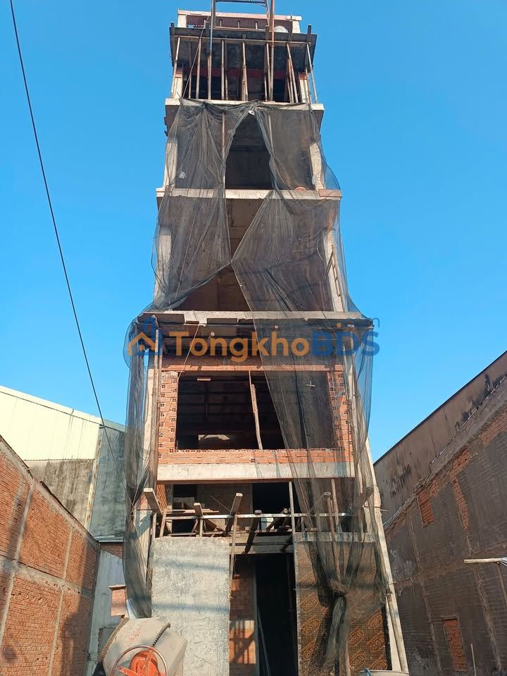 Nhà hẻm Hương Lộ 2 Củ Chi 64m² 8.8 tỷ - Ô tô vào tận nhà