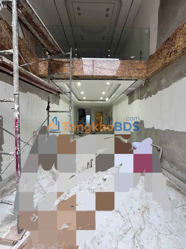 Nhà phố Giải Phóng 44m2 17.5 tỷ - Ô tô vào tận nhà