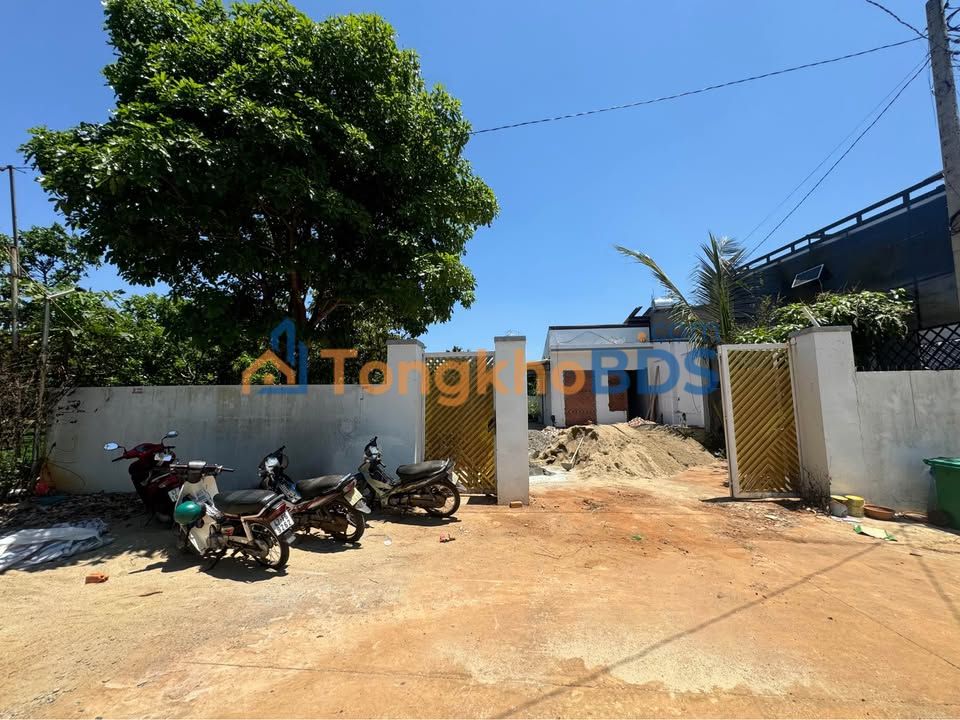 Đất nền Tân Lập 150m² 2.2 tỷ - Đường to ô tô giáp sân bay