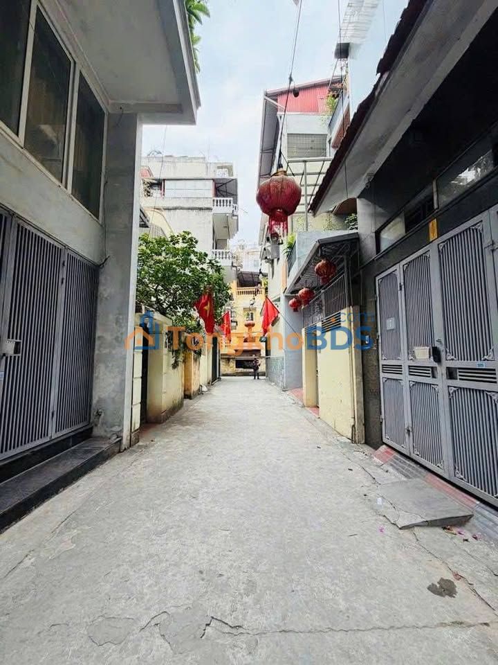 Nhà Nguyễn Sơn Long Biên 71m² - Ô tô vào tận nhà