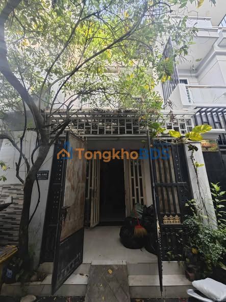 Nhà hẻm đường 16 Linh Đông 11 triệu - Sẵn sàng ở ngay