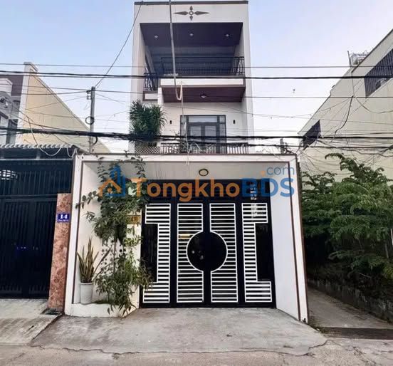 Nhà 3 tầng Phạm Ngũ Lão 122m² 4 tỷ - Full nội thất gỗ