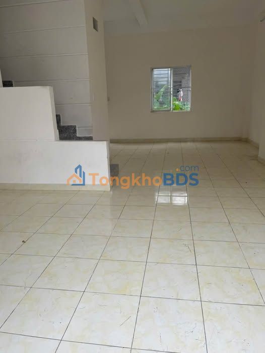 Nhà cho thuê Hoàng Quân Cần Thơ 69m² 5tr - Ô tô vào tận nhà
