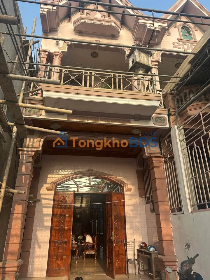 Nhà riêng Diễn Kỷ 183m² mặt QL1A - Ô tô vào tận nhà