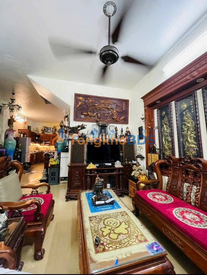 Nhà Văn Quán Hà Đông 65m² giá 13.6 tỷ - Chính chủ bán gấp