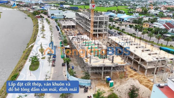 Townhouse Solera Quy Nhon 93m2 5,1 ty - Gia tot hiem co