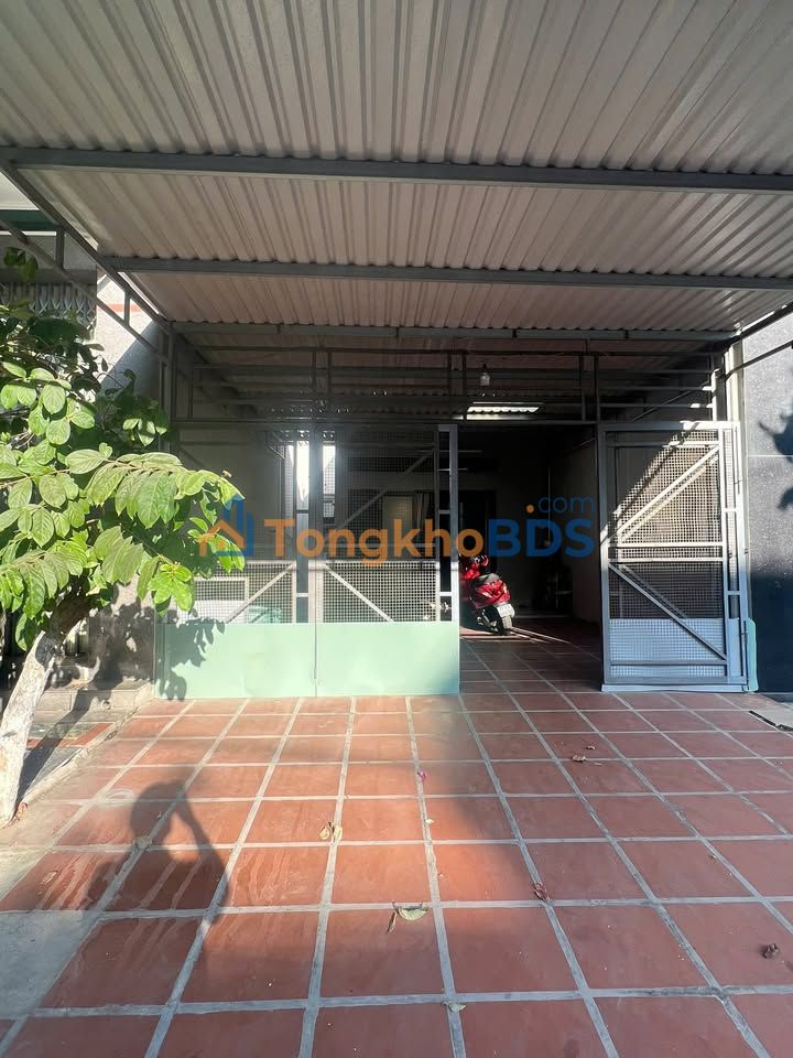 Nhà mặt tiền Huỳnh Thị Đào 90m2 4.3 tỷ - Chính chủ bán