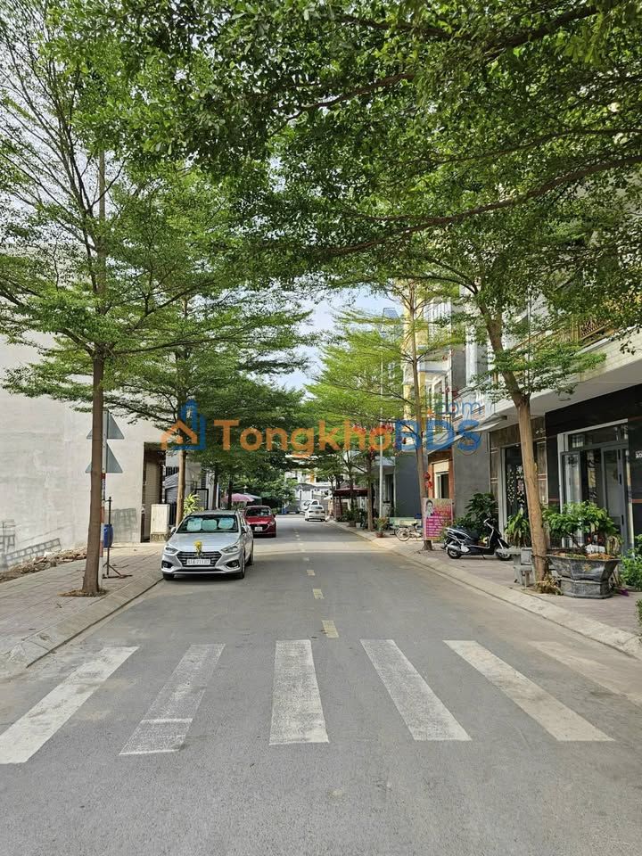 Nhà riêng Thuận An 64m2 4.3 tỷ - Oto vào tận nhà bán gấp