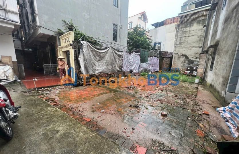 Đất Phan Trọng Tuệ 70m² 6.3 tỷ - Ô tô tránh