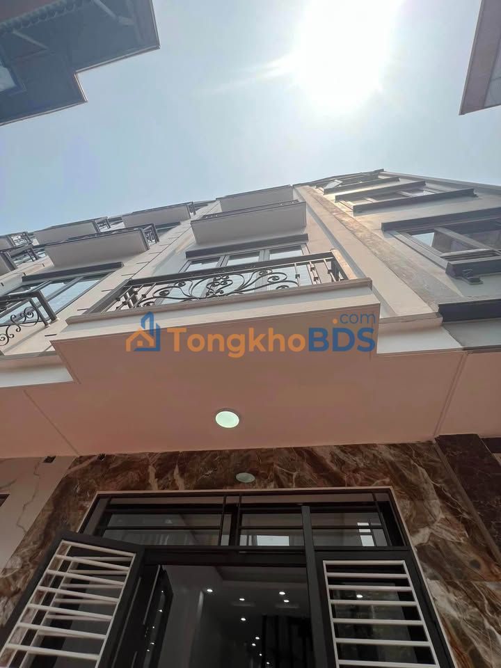 Nhà Phường Phú Lãm Hà Đông 35m² 5.7 tỷ - Sẵn sàng ở ngay