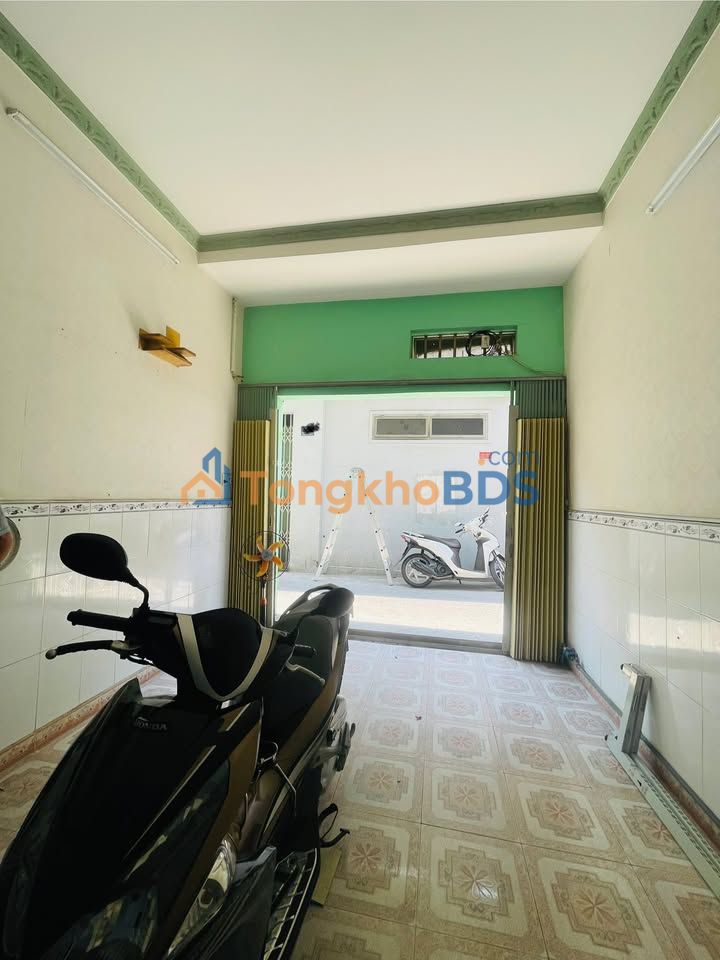 Nhà nguyên căn Thống Nhất P15 Q11 5 triệu - Sẵn sàng ở ngay