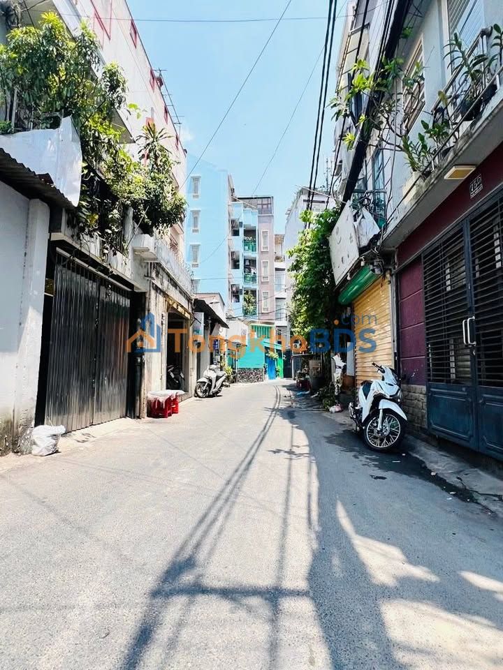 Nhà Phan Xích Long Phú Nhuận 120m2 7 tỷ - Ô tô vào tận nhà