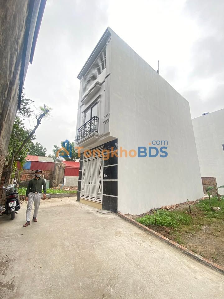 Nhà riêng Phường Biên Giang 42m² 3 tỷ - Ô tô vào tận nhà