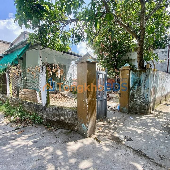 Nhà riêng Nguyễn Văn Tư Bến Tre 184m² 720 triệu - Sẵn sàng ở ngay