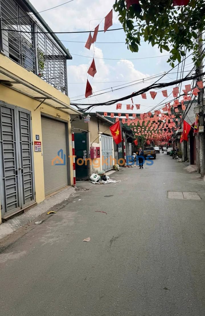 Nhà Tây Hồ 42m²/2 tỷ - Ô tô vào tận nhà