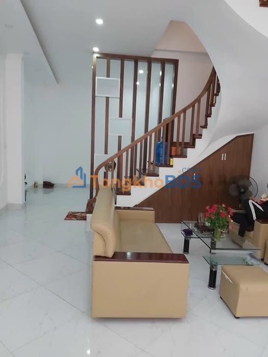 Nhà riêng Đội Cấn Ba Đình 46m² 7.9 tỷ - Chính chủ bán