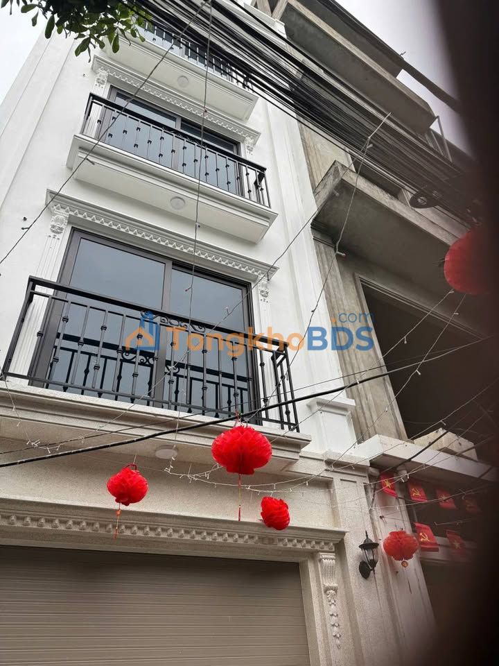 Nhà riêng Kim Chung Hoài Đức 42m² 6 tỷ - Full nội thất