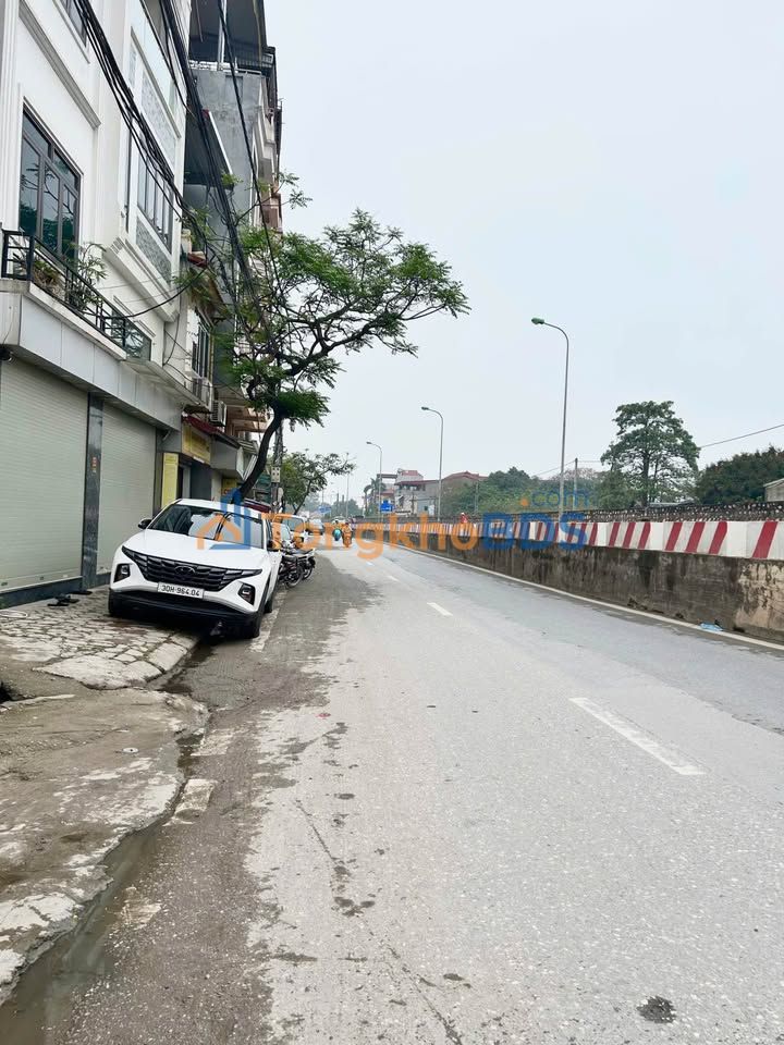 Nhà Đông Ngạc Bắc Từ Liêm 40m² giá 8 tỷ - Full nội thất